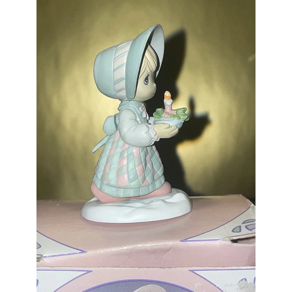Enesco Precious Moments December Girl With Candle Figurine 1989 Samuel J Butcher